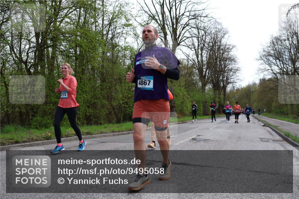 12.04.2026 - 45. Internationalen Wilhelmsburger Insellauf Yannick Fuchs http://msf.ph/oto/9495058 12.04.2026 13:05:14 Laufen 272, 4867 meine-sportfotos.de