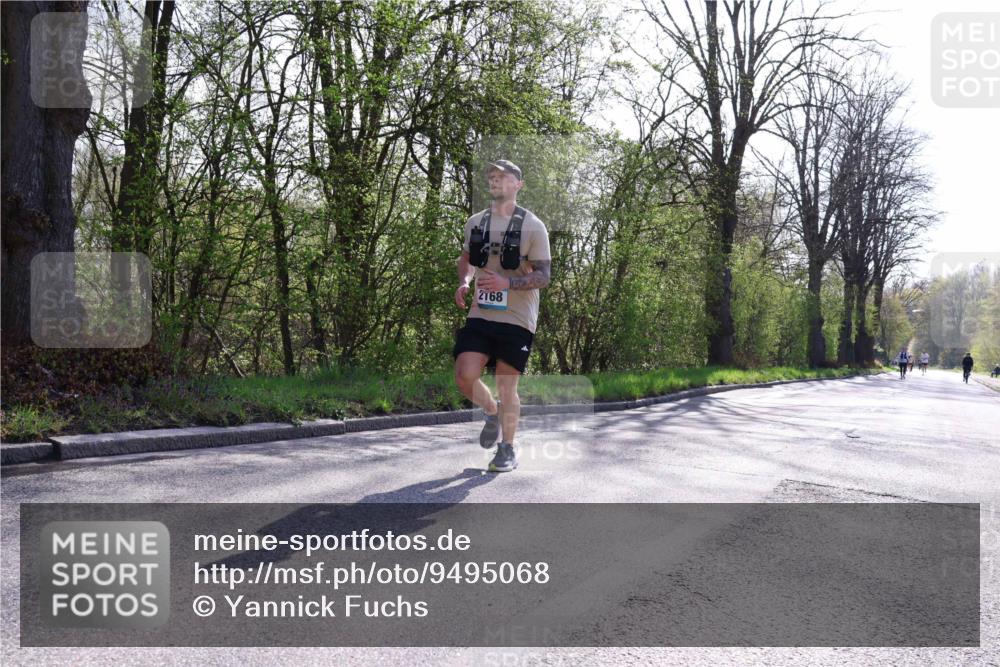 12.04.2026 - 45. Internationalen Wilhelmsburger Insellauf Yannick Fuchs http://msf.ph/oto/9495068 12.04.2026 10:50:06 Laufen 2168 meine-sportfotos.de
