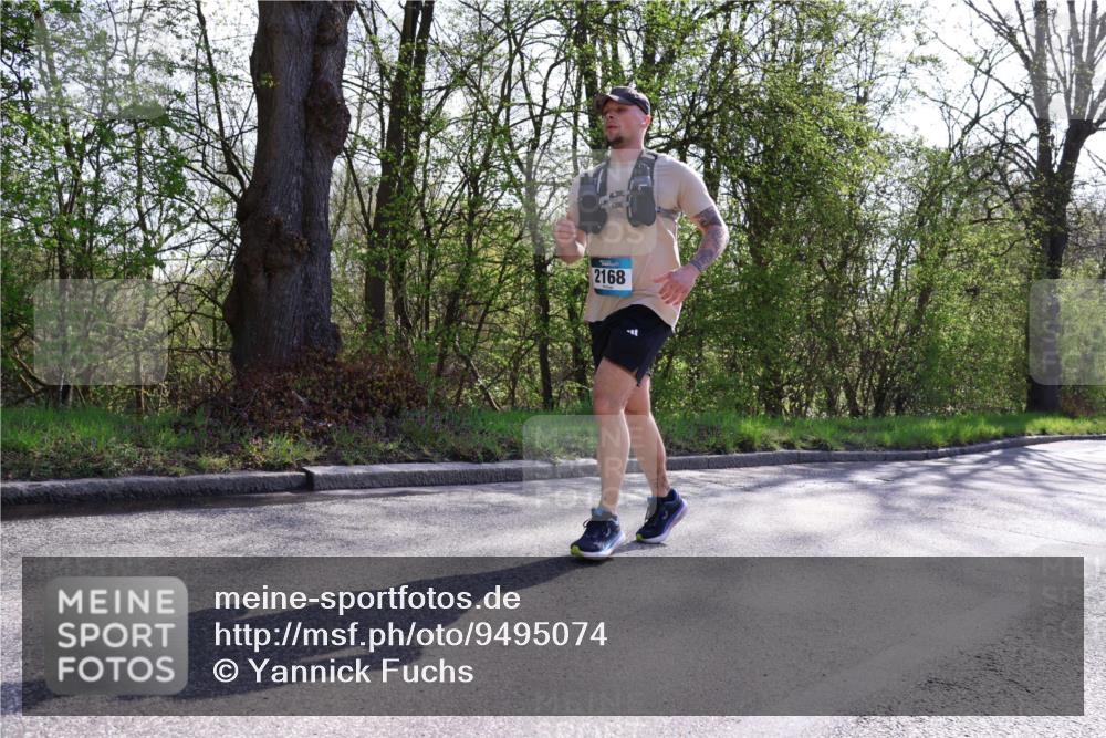12.04.2026 - 45. Internationalen Wilhelmsburger Insellauf Yannick Fuchs http://msf.ph/oto/9495074 12.04.2026 10:50:06 Laufen 2168 meine-sportfotos.de