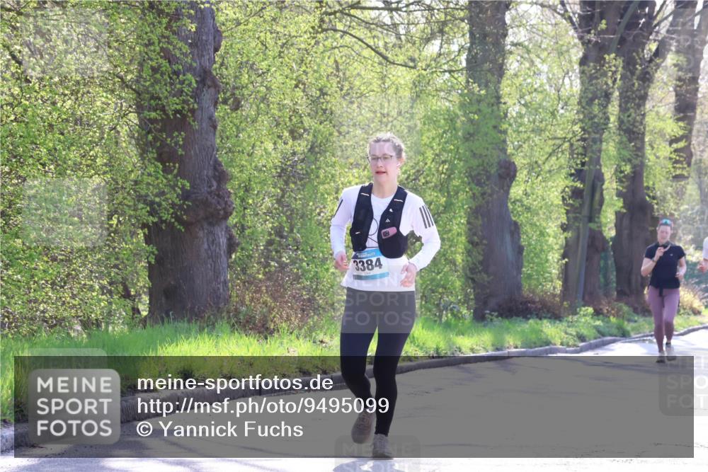 12.04.2026 - 45. Internationalen Wilhelmsburger Insellauf Yannick Fuchs http://msf.ph/oto/9495099 12.04.2026 10:50:17 Laufen 3384 meine-sportfotos.de