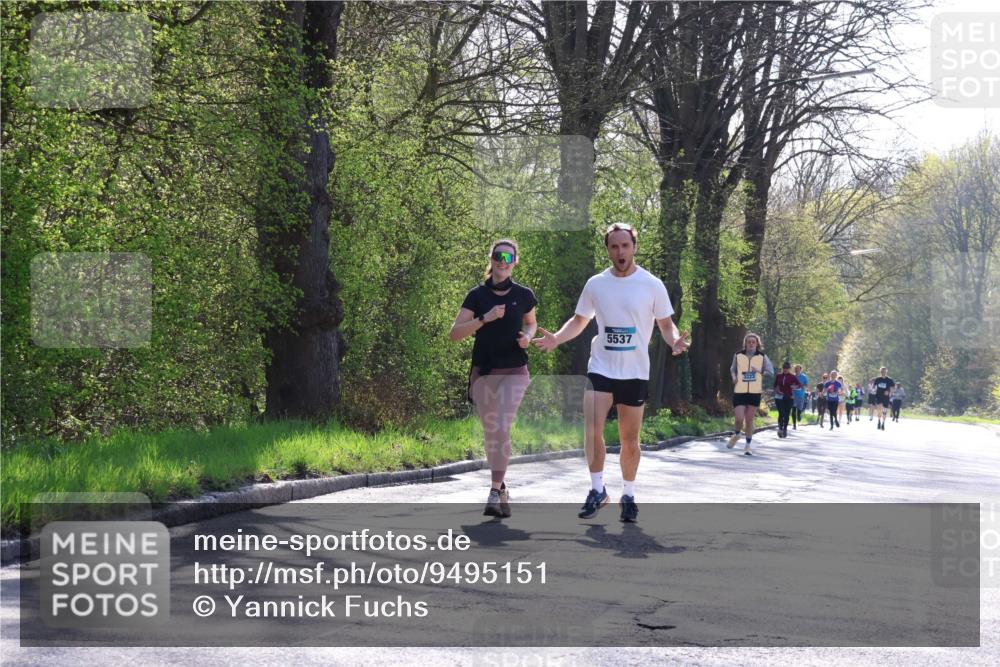 12.04.2026 - 45. Internationalen Wilhelmsburger Insellauf Yannick Fuchs http://msf.ph/oto/9495151 12.04.2026 10:50:23 Laufen 5537 meine-sportfotos.de