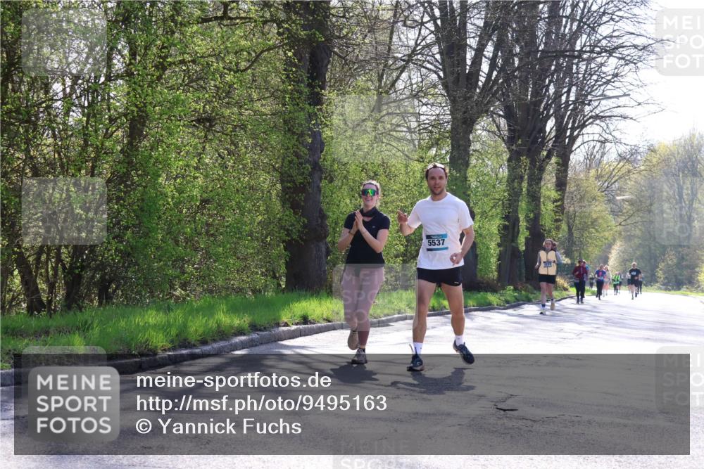 12.04.2026 - 45. Internationalen Wilhelmsburger Insellauf Yannick Fuchs http://msf.ph/oto/9495163 12.04.2026 10:50:24 Laufen 5537 meine-sportfotos.de