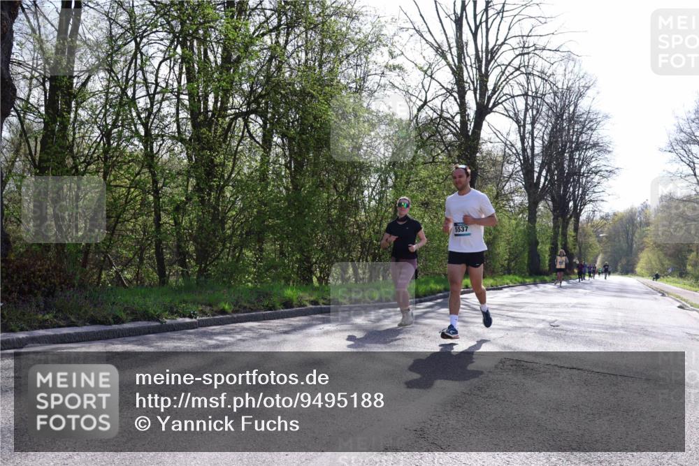 12.04.2026 - 45. Internationalen Wilhelmsburger Insellauf Yannick Fuchs http://msf.ph/oto/9495188 12.04.2026 10:50:26 Laufen 5537 meine-sportfotos.de