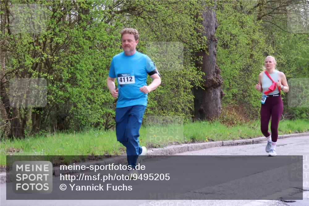 12.04.2026 - 45. Internationalen Wilhelmsburger Insellauf Yannick Fuchs http://msf.ph/oto/9495205 12.04.2026 13:05:29 Laufen 4112, 840 meine-sportfotos.de