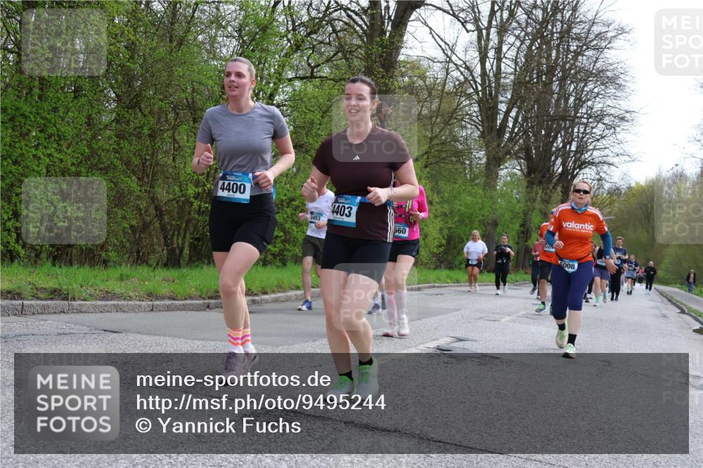 12.04.2026 - 45. Internationalen Wilhelmsburger Insellauf Yannick Fuchs http://msf.ph/oto/9495244 12.04.2026 13:05:33 Laufen 4400, 3453, 4403, 660, 500, 5008 meine-sportfotos.de