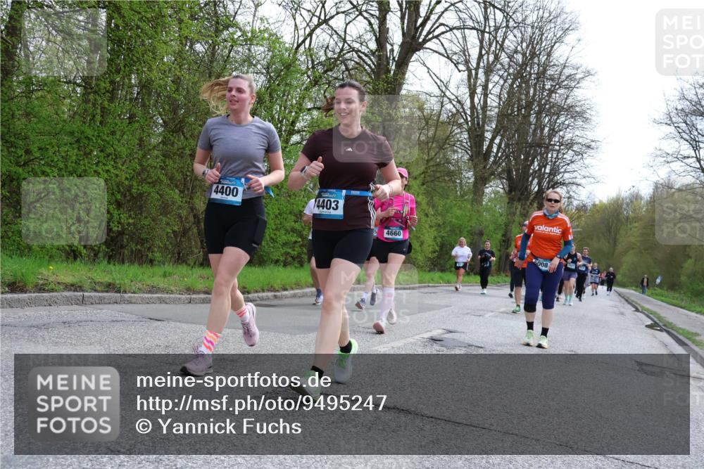 12.04.2026 - 45. Internationalen Wilhelmsburger Insellauf Yannick Fuchs http://msf.ph/oto/9495247 12.04.2026 13:05:33 Laufen 4400, 14403, 4660, 5008 meine-sportfotos.de
