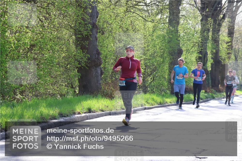 12.04.2026 - 45. Internationalen Wilhelmsburger Insellauf Yannick Fuchs http://msf.ph/oto/9495266 12.04.2026 10:50:37 Laufen 2005, 2919, 2962, 45974 meine-sportfotos.de