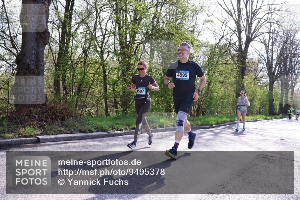 12.04.2026 - 45. Internationalen Wilhelmsburger Insellauf Yannick Fuchs http://msf.ph/oto/9495378 12.04.2026 10:50:47 Laufen 4597, 4595 meine-sportfotos.de