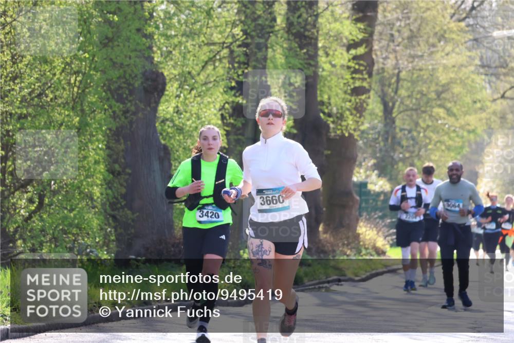 12.04.2026 - 45. Internationalen Wilhelmsburger Insellauf Yannick Fuchs http://msf.ph/oto/9495419 12.04.2026 10:50:51 Laufen 3420, 3660, 3064 meine-sportfotos.de