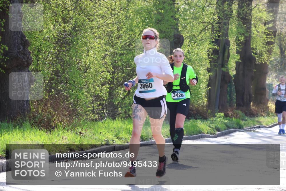 12.04.2026 - 45. Internationalen Wilhelmsburger Insellauf Yannick Fuchs http://msf.ph/oto/9495433 12.04.2026 10:50:53 Laufen 3660, 3420, 2204 meine-sportfotos.de