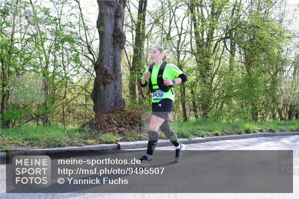 12.04.2026 - 45. Internationalen Wilhelmsburger Insellauf Yannick Fuchs http://msf.ph/oto/9495507 12.04.2026 10:50:59 Laufen 3420 meine-sportfotos.de