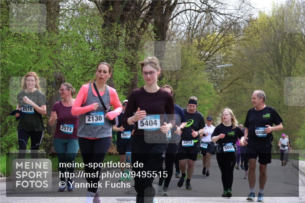 12.04.2026 - 45. Internationalen Wilhelmsburger Insellauf Yannick Fuchs http://msf.ph/oto/9495515 12.04.2026 13:06:01 Laufen 2572, 2573, 2130, 2027, 5404, 2013, 4274, 500 meine-sportfotos.de
