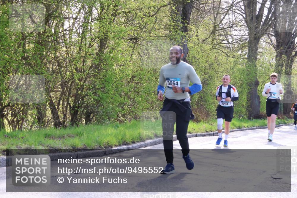 12.04.2026 - 45. Internationalen Wilhelmsburger Insellauf Yannick Fuchs http://msf.ph/oto/9495552 12.04.2026 10:51:04 Laufen 3064, 2204, 5570 meine-sportfotos.de