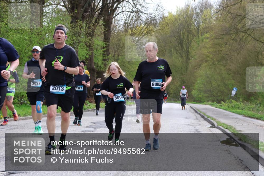 12.04.2026 - 45. Internationalen Wilhelmsburger Insellauf Yannick Fuchs http://msf.ph/oto/9495562 12.04.2026 13:06:06 Laufen 2027, 5230, 2013, 5327, 4718, 500 meine-sportfotos.de