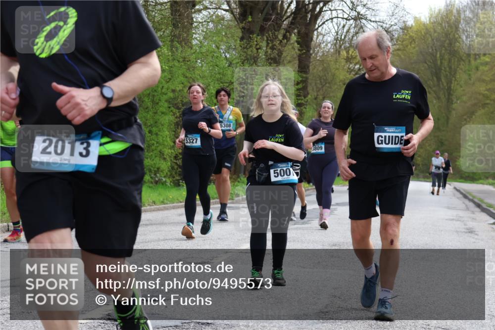 12.04.2026 - 45. Internationalen Wilhelmsburger Insellauf Yannick Fuchs http://msf.ph/oto/9495573 12.04.2026 13:06:08 Laufen 2013, 5327, 5308, 500, 3809 meine-sportfotos.de