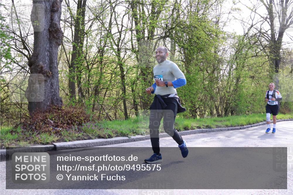 12.04.2026 - 45. Internationalen Wilhelmsburger Insellauf Yannick Fuchs http://msf.ph/oto/9495575 12.04.2026 10:51:06 Laufen 2204 meine-sportfotos.de