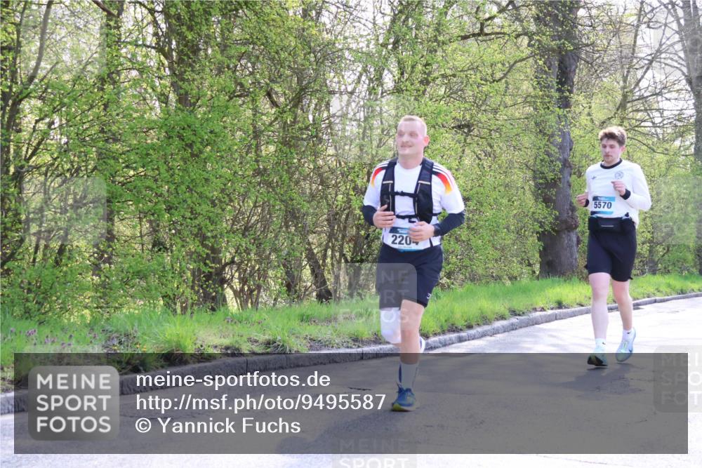 12.04.2026 - 45. Internationalen Wilhelmsburger Insellauf Yannick Fuchs http://msf.ph/oto/9495587 12.04.2026 10:51:07 Laufen 220, 5570 meine-sportfotos.de