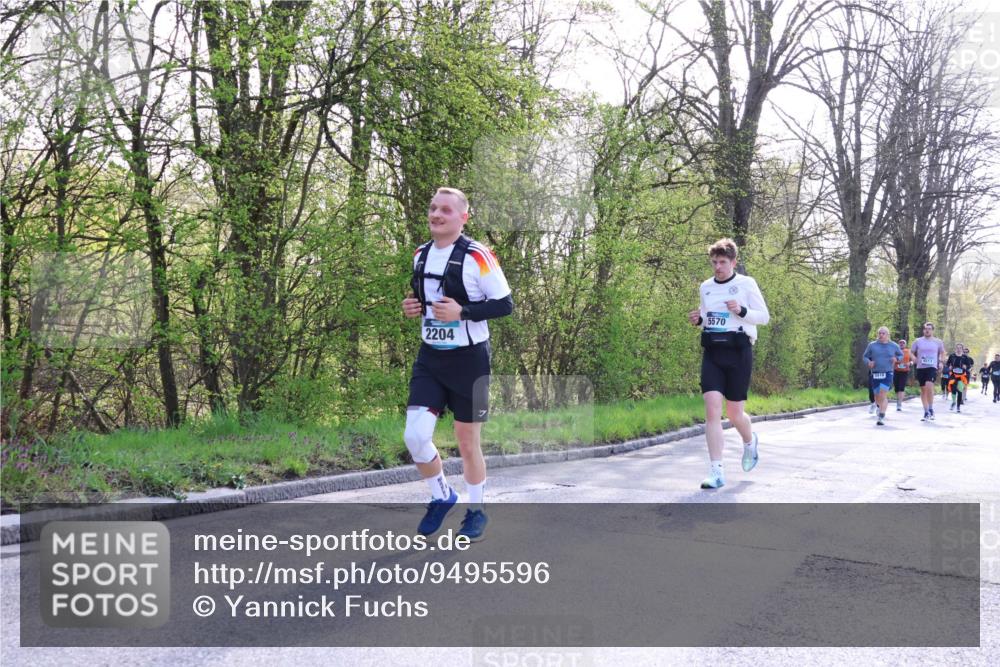 12.04.2026 - 45. Internationalen Wilhelmsburger Insellauf Yannick Fuchs http://msf.ph/oto/9495596 12.04.2026 10:51:08 Laufen 2204, 5570 meine-sportfotos.de