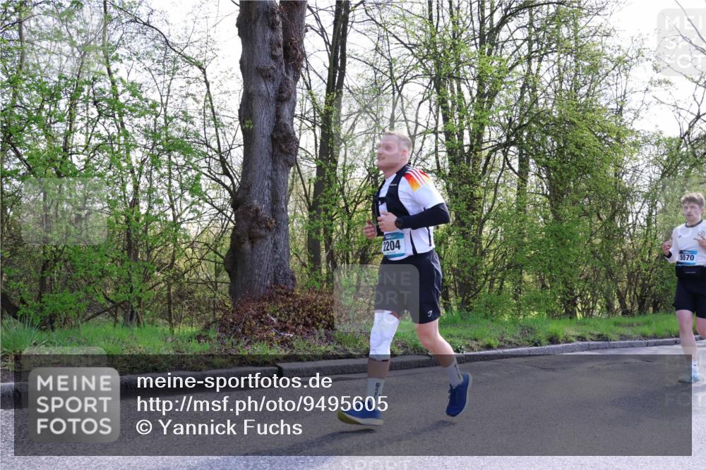 12.04.2026 - 45. Internationalen Wilhelmsburger Insellauf Yannick Fuchs http://msf.ph/oto/9495605 12.04.2026 10:51:09 Laufen 2204, 5570 meine-sportfotos.de