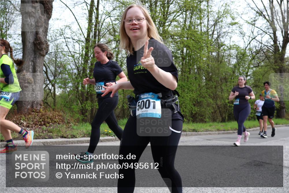 12.04.2026 - 45. Internationalen Wilhelmsburger Insellauf Yannick Fuchs http://msf.ph/oto/9495612 12.04.2026 13:06:13 Laufen 5230, 5327, 5001 meine-sportfotos.de