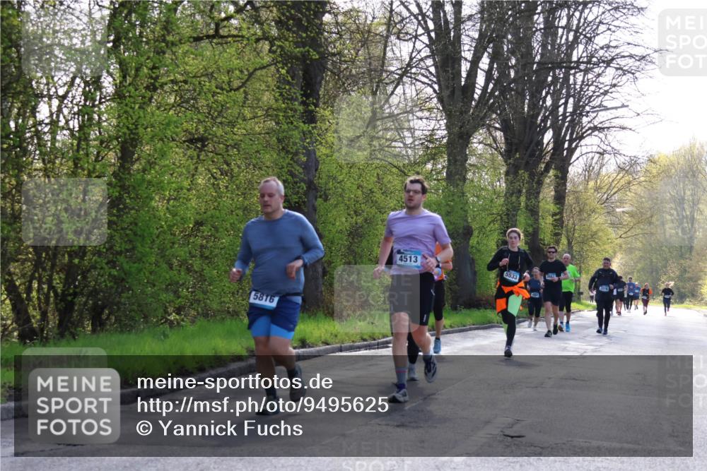 12.04.2026 - 45. Internationalen Wilhelmsburger Insellauf Yannick Fuchs http://msf.ph/oto/9495625 12.04.2026 10:51:11 Laufen 5816, 4513, 5533, 484 meine-sportfotos.de