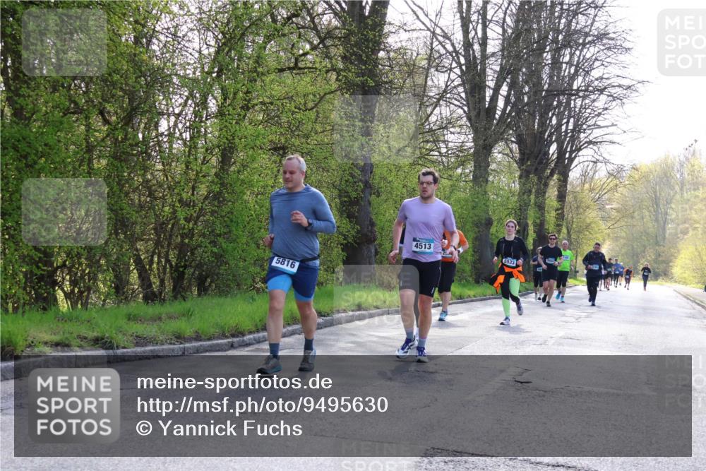 12.04.2026 - 45. Internationalen Wilhelmsburger Insellauf Yannick Fuchs http://msf.ph/oto/9495630 12.04.2026 10:51:12 Laufen 5816, 4513, 5533, 2016 meine-sportfotos.de