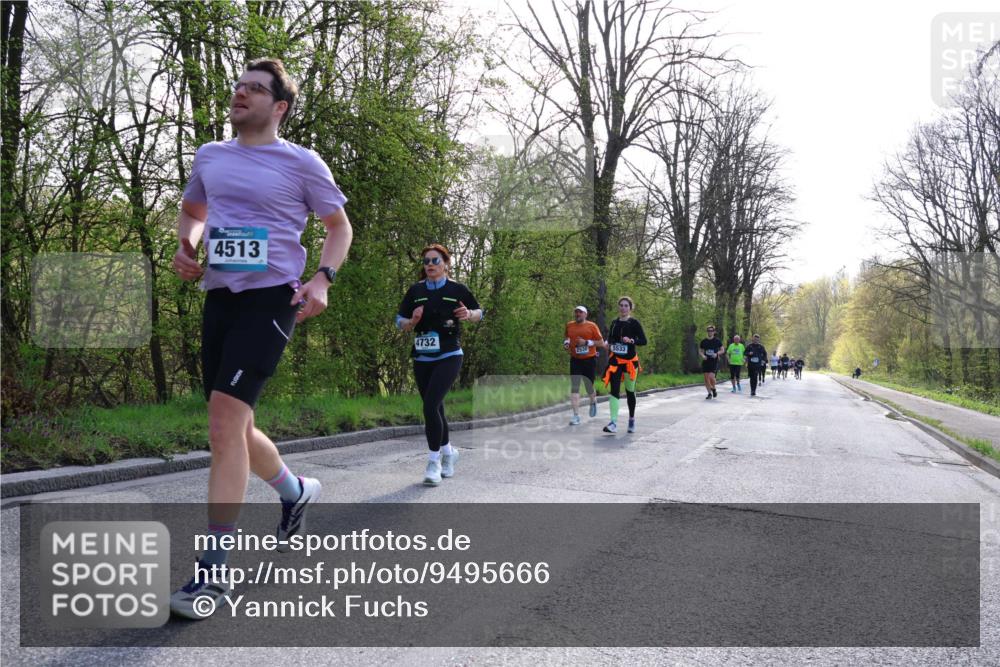 12.04.2026 - 45. Internationalen Wilhelmsburger Insellauf Yannick Fuchs http://msf.ph/oto/9495666 12.04.2026 10:51:14 Laufen 4513, 4732, 2530, 5533 meine-sportfotos.de