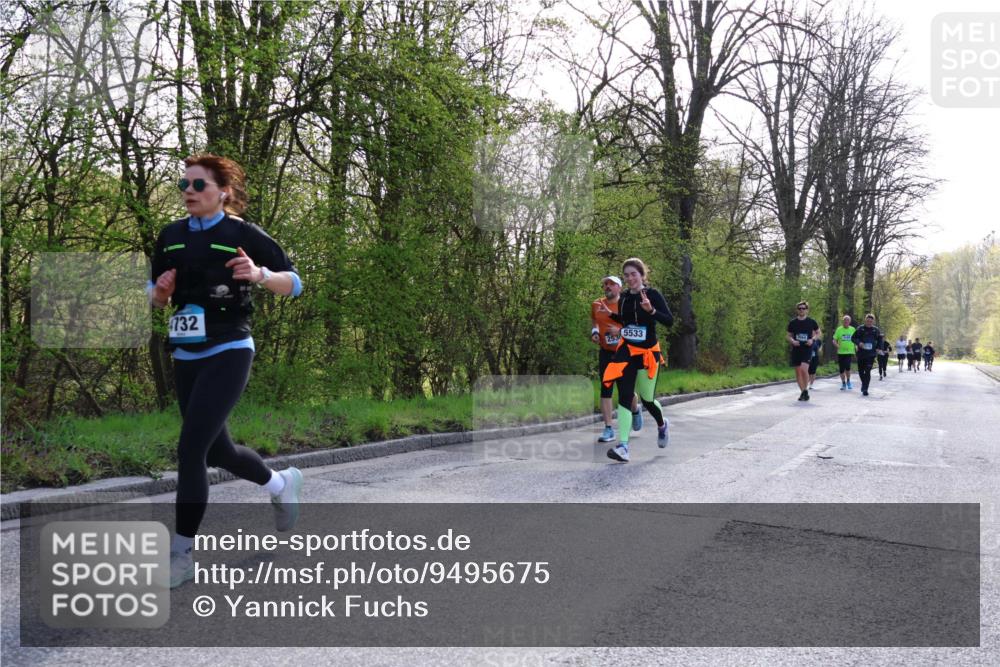 12.04.2026 - 45. Internationalen Wilhelmsburger Insellauf Yannick Fuchs http://msf.ph/oto/9495675 12.04.2026 10:51:15 Laufen 732, 253, 5533 meine-sportfotos.de