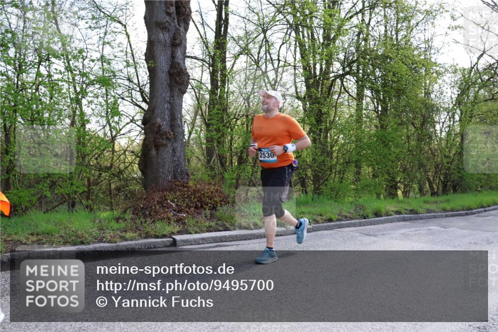 12.04.2026 - 45. Internationalen Wilhelmsburger Insellauf Yannick Fuchs http://msf.ph/oto/9495700 12.04.2026 10:51:18 Laufen 2530 meine-sportfotos.de