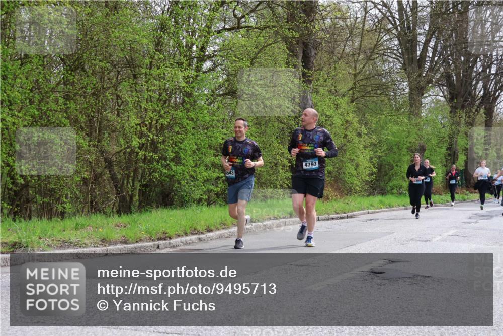 12.04.2026 - 45. Internationalen Wilhelmsburger Insellauf Yannick Fuchs http://msf.ph/oto/9495713 12.04.2026 13:06:28 Laufen 543, 4793, 305 meine-sportfotos.de
