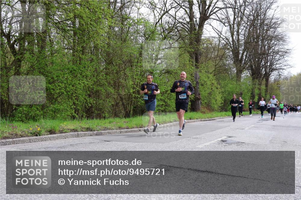 12.04.2026 - 45. Internationalen Wilhelmsburger Insellauf Yannick Fuchs http://msf.ph/oto/9495721 12.04.2026 13:06:28 Laufen 543, 4793 meine-sportfotos.de