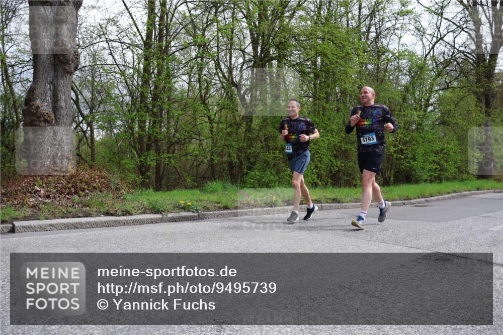 12.04.2026 - 45. Internationalen Wilhelmsburger Insellauf Yannick Fuchs http://msf.ph/oto/9495739 12.04.2026 13:06:30 Laufen 543, 4793 meine-sportfotos.de