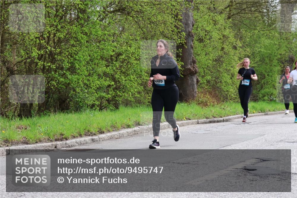 12.04.2026 - 45. Internationalen Wilhelmsburger Insellauf Yannick Fuchs http://msf.ph/oto/9495747 12.04.2026 13:06:31 Laufen 4305, 3284, 4, 2363 meine-sportfotos.de