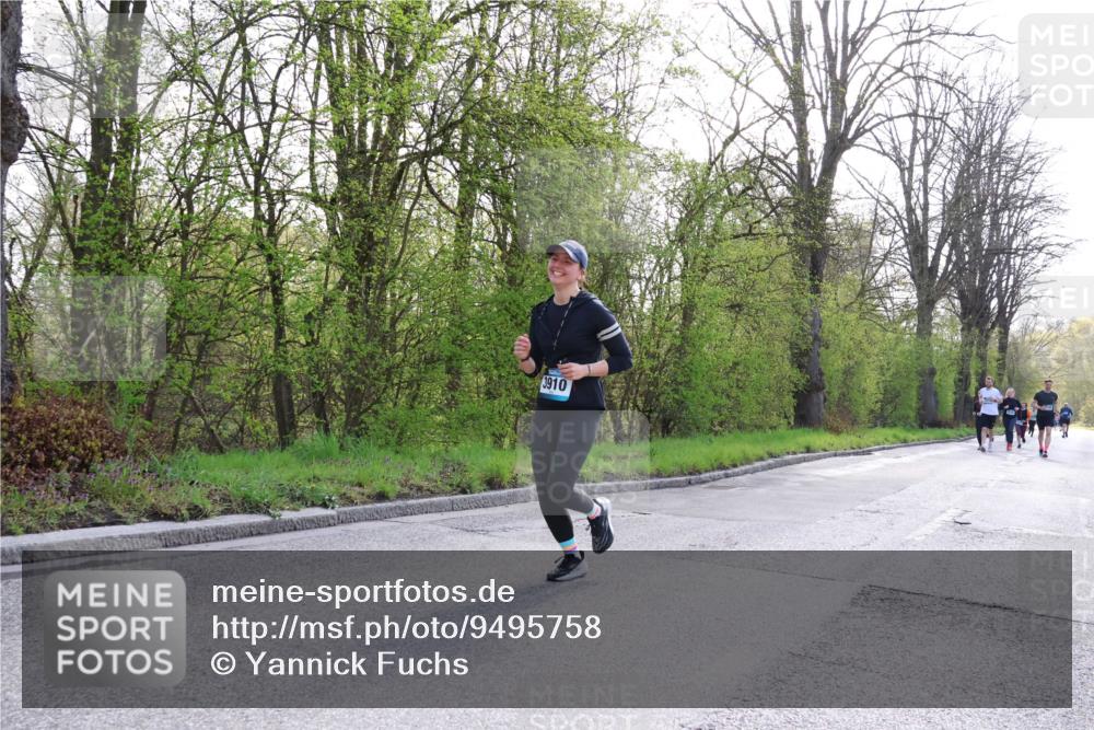 12.04.2026 - 45. Internationalen Wilhelmsburger Insellauf Yannick Fuchs http://msf.ph/oto/9495758 12.04.2026 10:51:25 Laufen 3910 meine-sportfotos.de