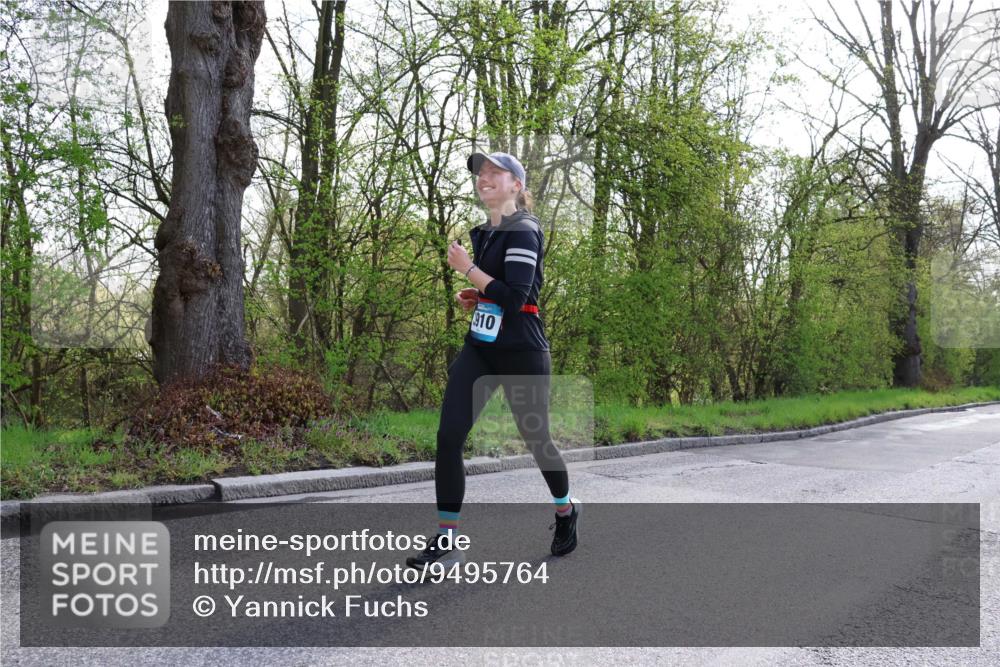 12.04.2026 - 45. Internationalen Wilhelmsburger Insellauf Yannick Fuchs http://msf.ph/oto/9495764 12.04.2026 10:51:26 Laufen 910 meine-sportfotos.de