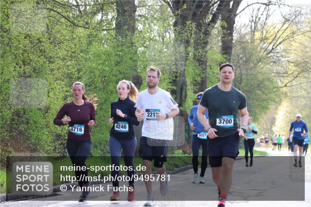 12.04.2026 - 45. Internationalen Wilhelmsburger Insellauf Yannick Fuchs http://msf.ph/oto/9495781 12.04.2026 10:51:28 Laufen 3716, 4246, 221, 3027, 3700, 1322, 5792 meine-sportfotos.de