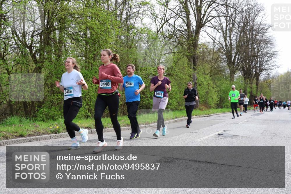 12.04.2026 - 45. Internationalen Wilhelmsburger Insellauf Yannick Fuchs http://msf.ph/oto/9495837 12.04.2026 13:06:43 Laufen 3448, 3482, 3449, 2946 meine-sportfotos.de