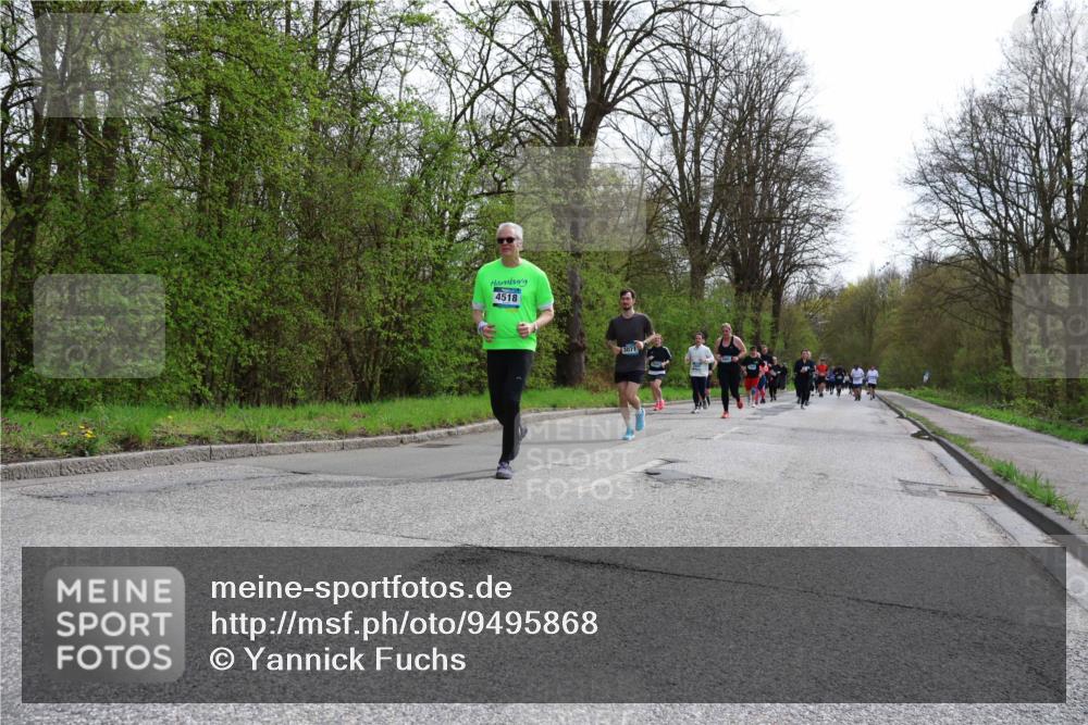 12.04.2026 - 45. Internationalen Wilhelmsburger Insellauf Yannick Fuchs http://msf.ph/oto/9495868 12.04.2026 13:06:46 Laufen 4518 meine-sportfotos.de