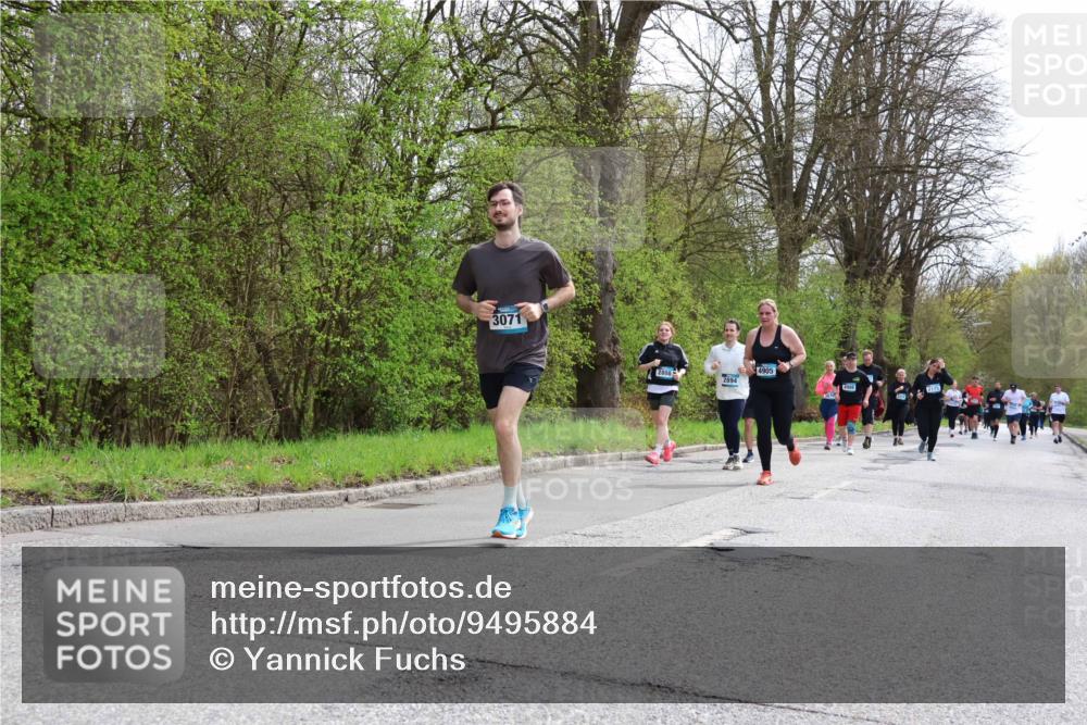 12.04.2026 - 45. Internationalen Wilhelmsburger Insellauf Yannick Fuchs http://msf.ph/oto/9495884 12.04.2026 13:06:48 Laufen 3071, 2894, 4905 meine-sportfotos.de