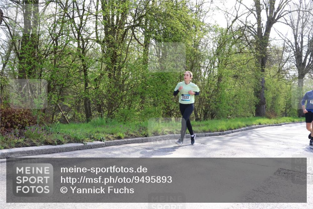 12.04.2026 - 45. Internationalen Wilhelmsburger Insellauf Yannick Fuchs http://msf.ph/oto/9495893 12.04.2026 10:51:42 Laufen 3322 meine-sportfotos.de
