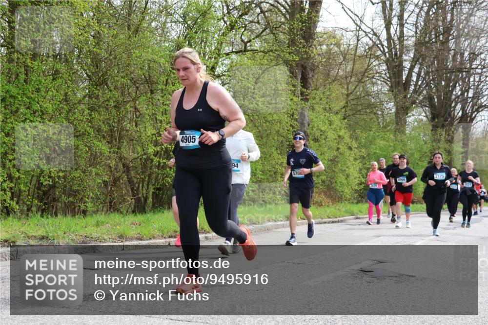 12.04.2026 - 45. Internationalen Wilhelmsburger Insellauf Yannick Fuchs http://msf.ph/oto/9495916 12.04.2026 13:06:51 Laufen 4905, 94, 578, 2175, 4998, 3676, 3821 meine-sportfotos.de