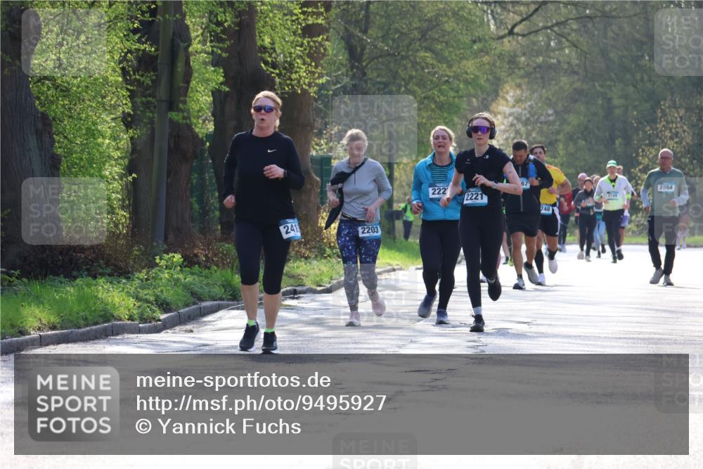 12.04.2026 - 45. Internationalen Wilhelmsburger Insellauf Yannick Fuchs http://msf.ph/oto/9495927 12.04.2026 10:51:49 Laufen 241, 2203, 2864, 222, 2221, 7749, 748 meine-sportfotos.de