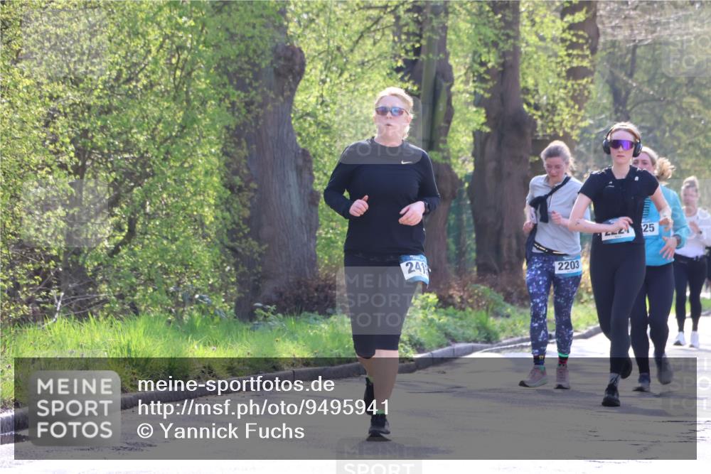 12.04.2026 - 45. Internationalen Wilhelmsburger Insellauf Yannick Fuchs http://msf.ph/oto/9495941 12.04.2026 10:51:51 Laufen 241, 2203, 25 meine-sportfotos.de