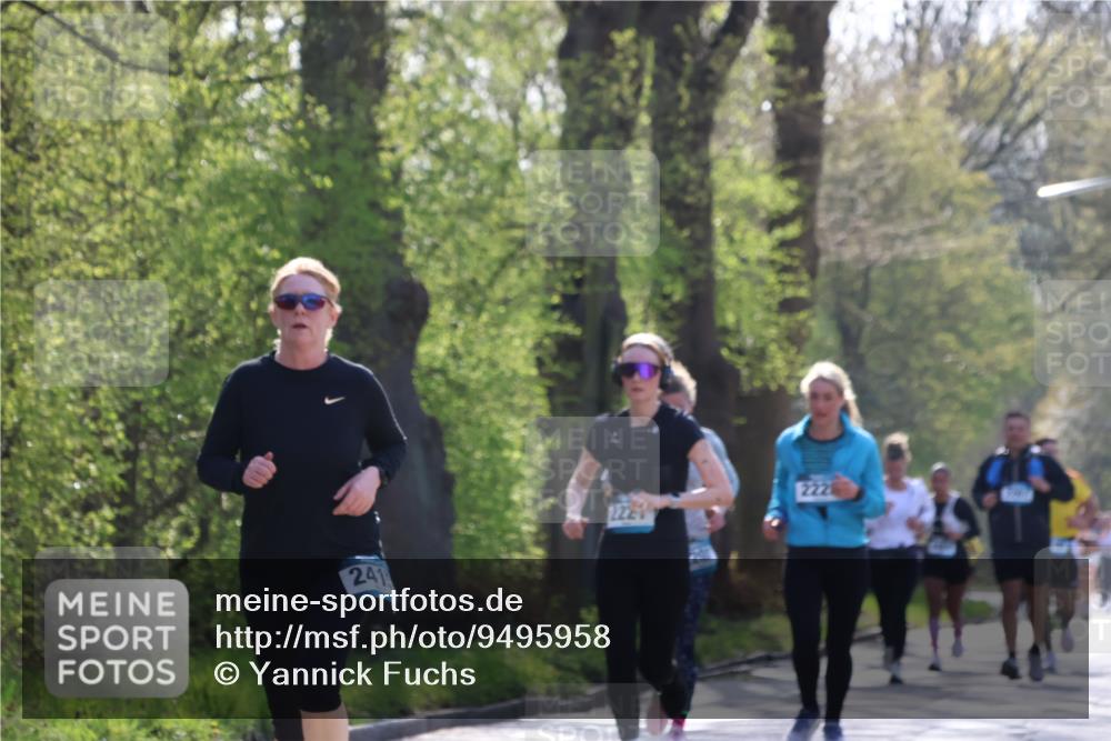 12.04.2026 - 45. Internationalen Wilhelmsburger Insellauf Yannick Fuchs http://msf.ph/oto/9495958 12.04.2026 10:51:53 Laufen 241, 2221 meine-sportfotos.de