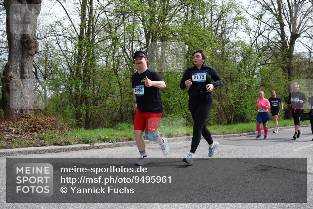 12.04.2026 - 45. Internationalen Wilhelmsburger Insellauf Yannick Fuchs http://msf.ph/oto/9495961 12.04.2026 13:06:55 Laufen 4998, 2175, 3676, 5484, 3822 meine-sportfotos.de