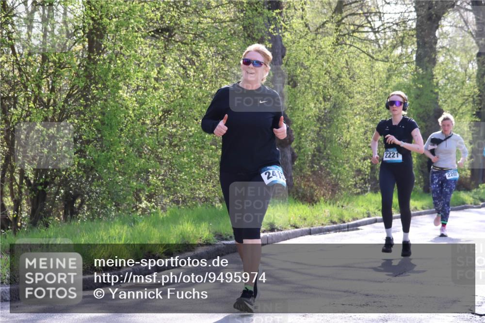 12.04.2026 - 45. Internationalen Wilhelmsburger Insellauf Yannick Fuchs http://msf.ph/oto/9495974 12.04.2026 10:51:56 Laufen 2415, 2221, 220 meine-sportfotos.de