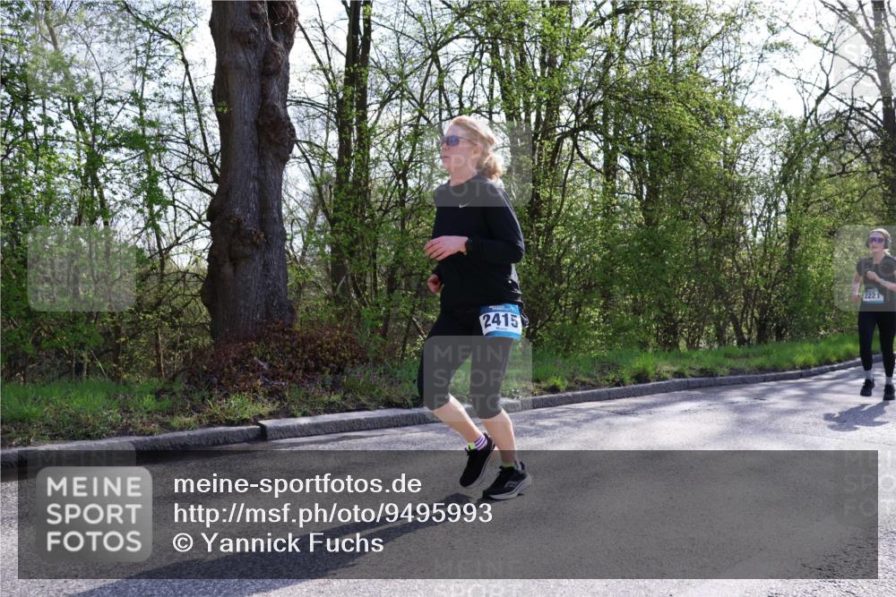 12.04.2026 - 45. Internationalen Wilhelmsburger Insellauf Yannick Fuchs http://msf.ph/oto/9495993 12.04.2026 10:51:58 Laufen 2415, 2221 meine-sportfotos.de