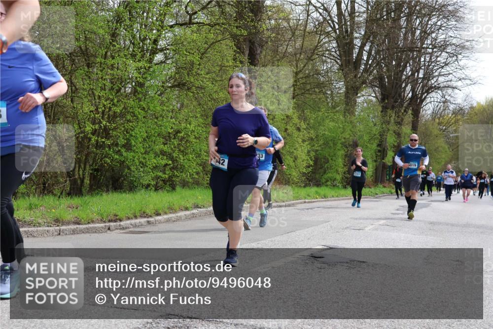 12.04.2026 - 45. Internationalen Wilhelmsburger Insellauf Yannick Fuchs http://msf.ph/oto/9496048 12.04.2026 13:07:09 Laufen 42, 33, 2333, 5019 meine-sportfotos.de