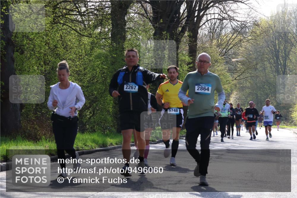 12.04.2026 - 45. Internationalen Wilhelmsburger Insellauf Yannick Fuchs http://msf.ph/oto/9496060 12.04.2026 10:52:04 Laufen 2267, 5748, 2864, 2749, 4141, 2422 meine-sportfotos.de