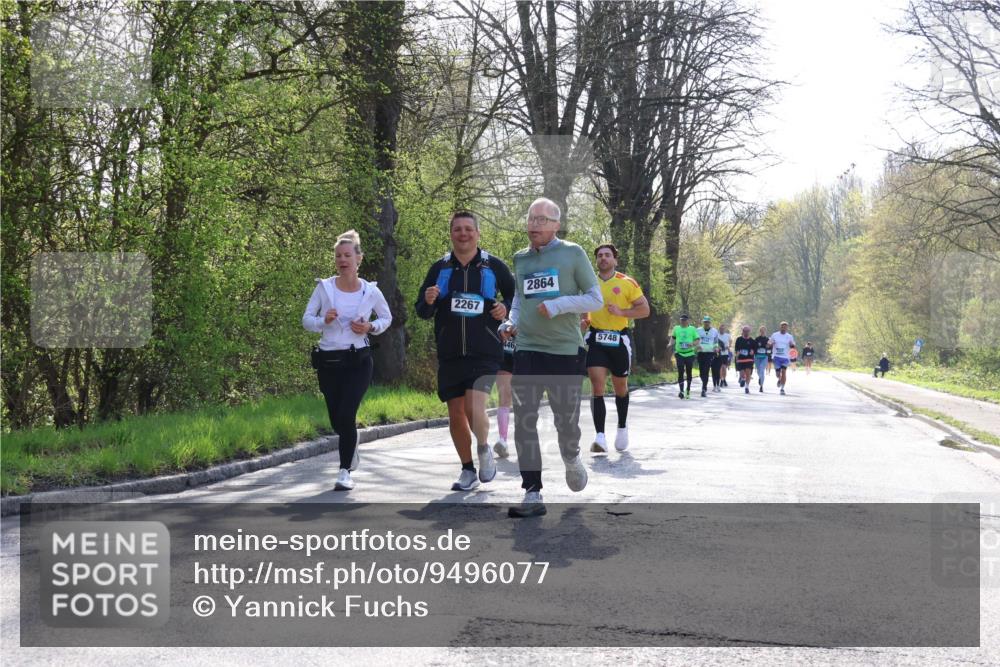 12.04.2026 - 45. Internationalen Wilhelmsburger Insellauf Yannick Fuchs http://msf.ph/oto/9496077 12.04.2026 10:52:06 Laufen 2267, 2864, 46, 5748 meine-sportfotos.de